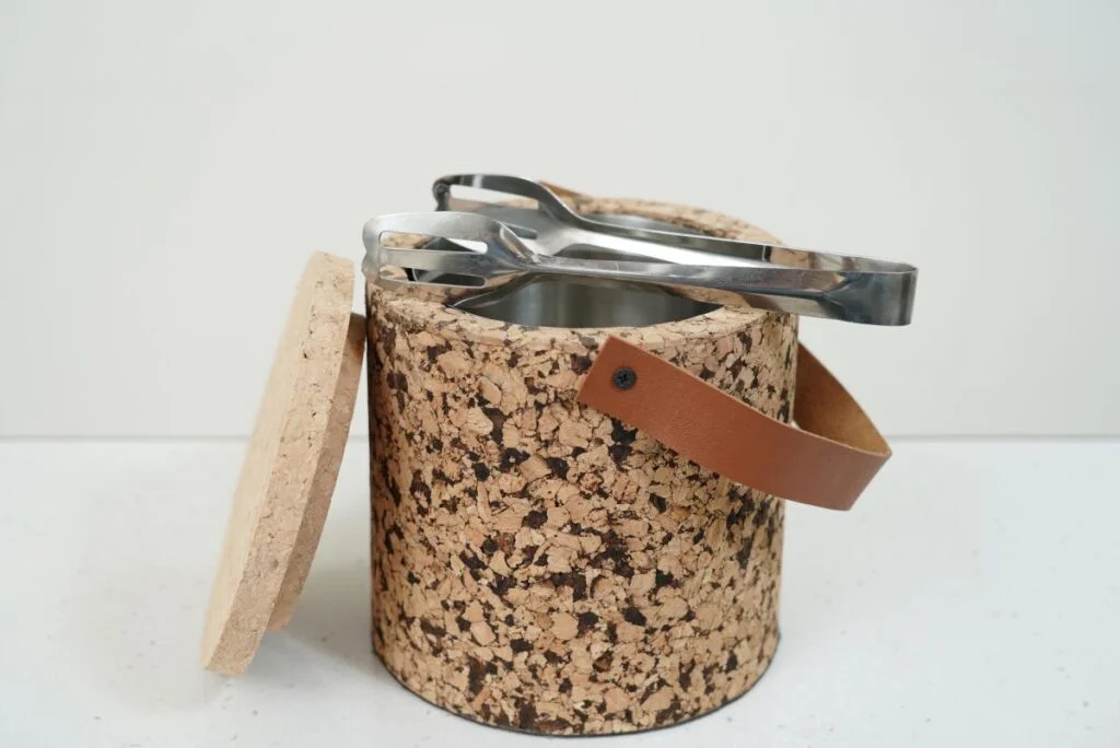 Round Cork Ice Storage Box